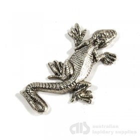 FREE69 Lizard Ornament